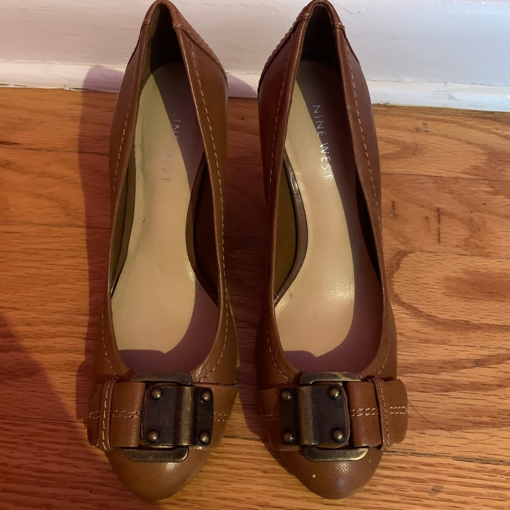 Brown wedges